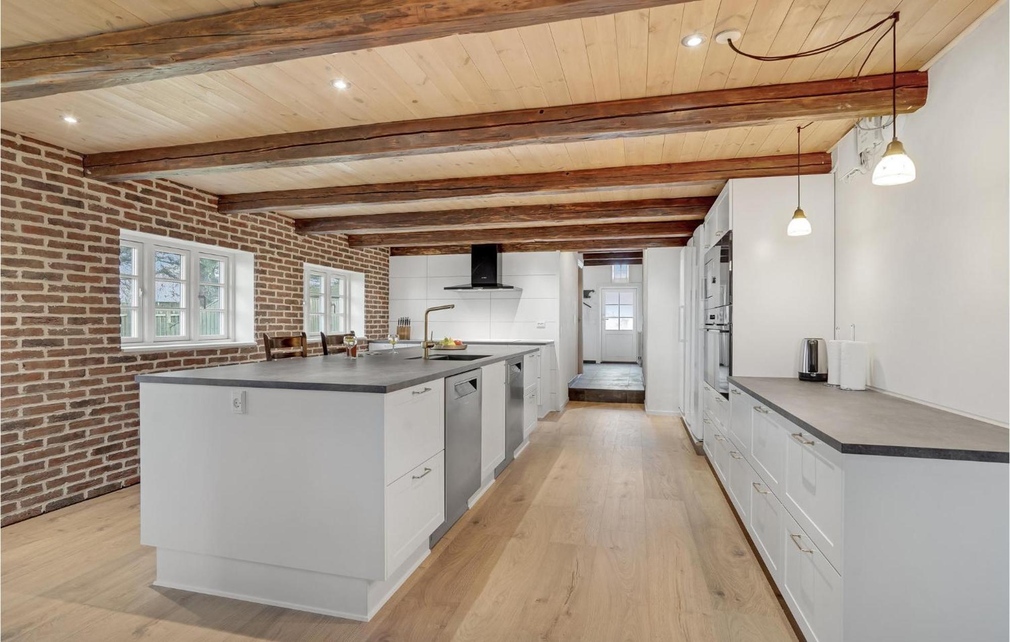 Stunning Home In Ringkobing With Kitchen Klegod Exterior photo